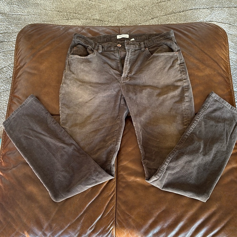 Taylor Stitch corduroy pants 32x33 Slim